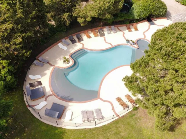 Villagedegites Lot Et Garonne Ferme Couderc 01 Luchtfoto 07 Piscine Reduite