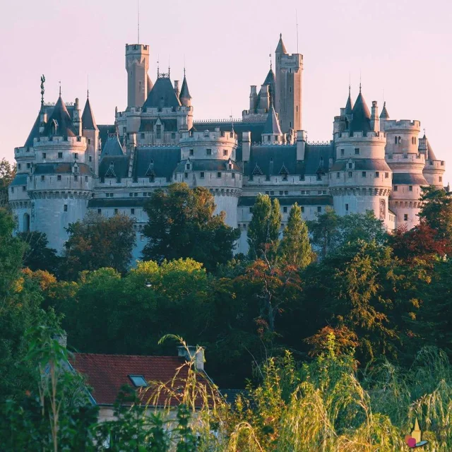 Reserver Gite Location Vacances Gites Pierrefonds Chateau