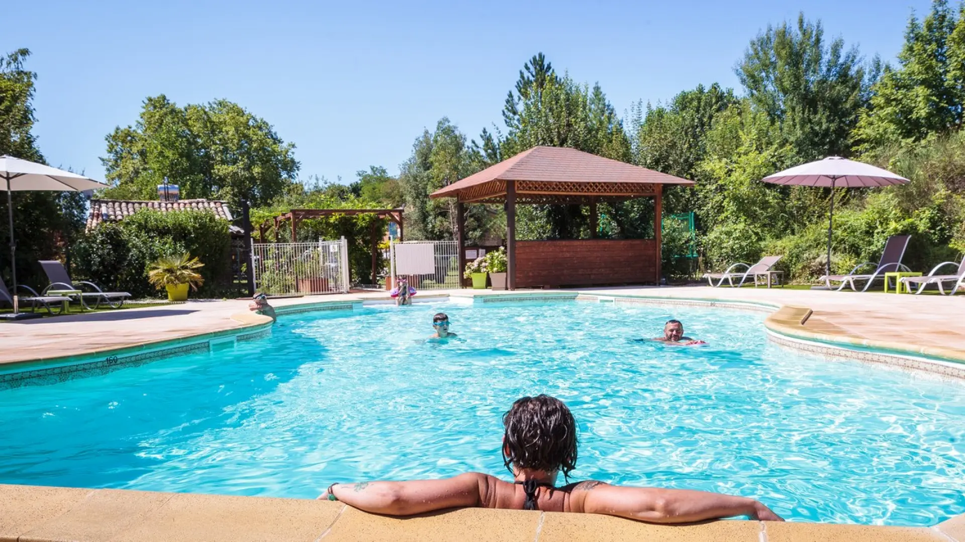 Locations Vacances Piscine Reserver Gite France