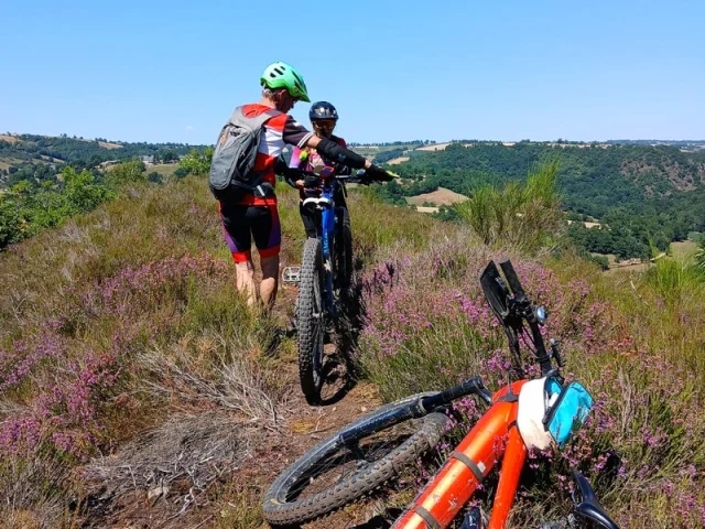 Vtt Lot Hebergement Gites Sortie Club