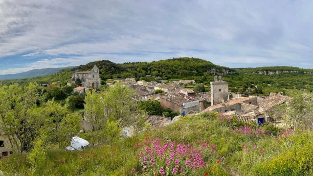 Location Vacances En Provence Visiter Vaucluse Saignon Village Vue Panoramique 16 9e