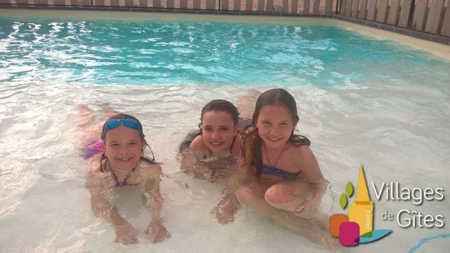 Gite Avec Piscine Village De Gites Domaine De Massoulac Location Vacances En Famille