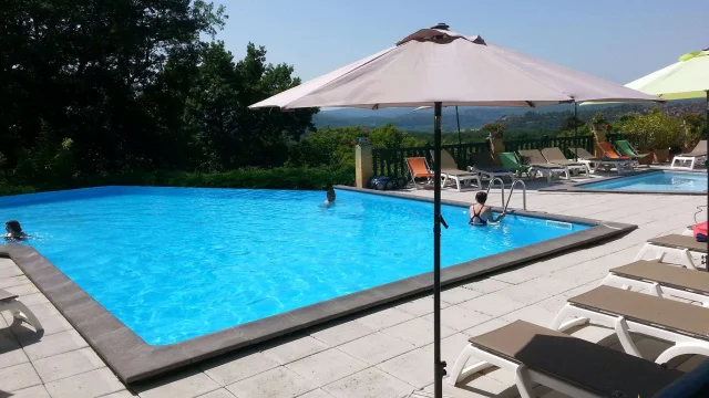 Gite Avec Piscine Village De Gites France Location En Direct
