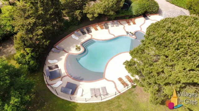 Gite Avec Piscine Village De Gites La Ferme Couderc Dans Le Lot Et Garonne