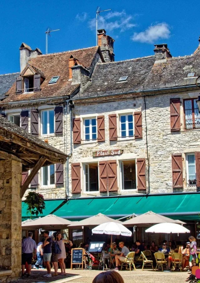 Offres Cse Comite Entreprise Vacances Location Gites En France Lot Village Pittoresque Martel