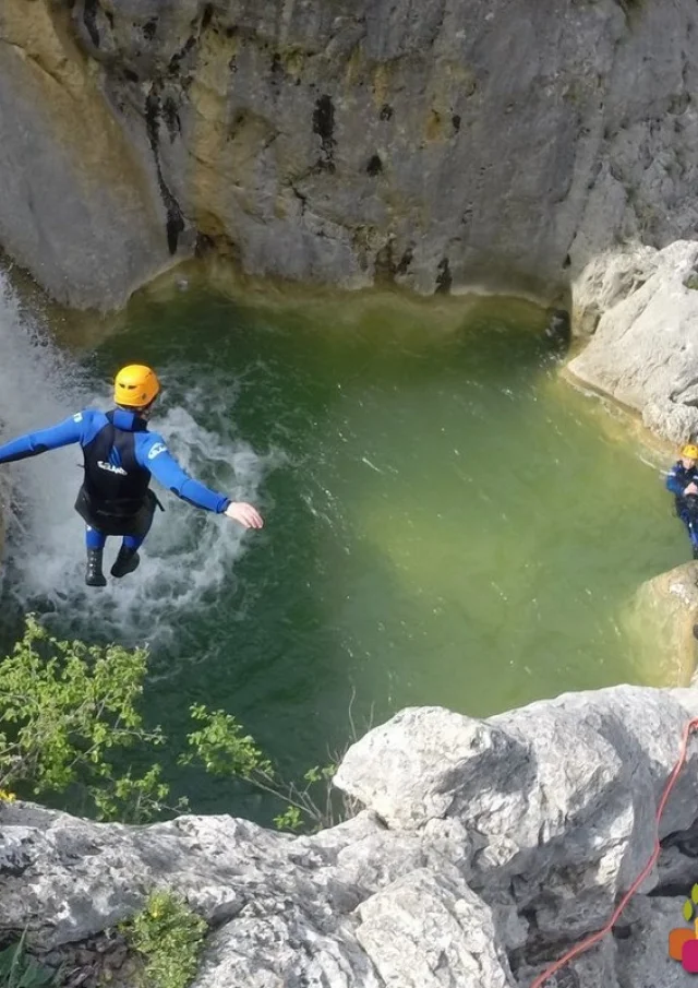 Offres Cse Comite Entreprise Vacances Location Gites En France Activites Canyonisme Gard Ardeche