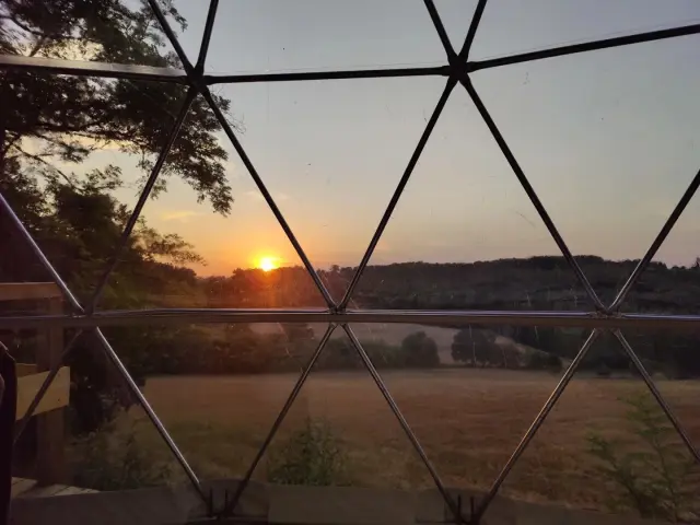 Location Gite Vacances Noel Hebergement Insolite Dome Tarn Et Garonne