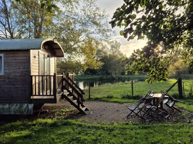 Village De Gites Domaine Lieu Dieu Somme Insolite Roulotte