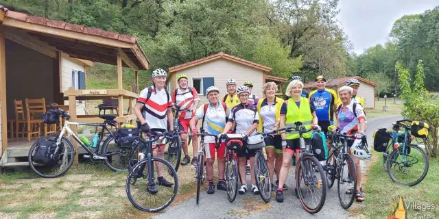 Gite De Groupe En Aveyron Accueil Association Club Cyclistes Velo Vtt