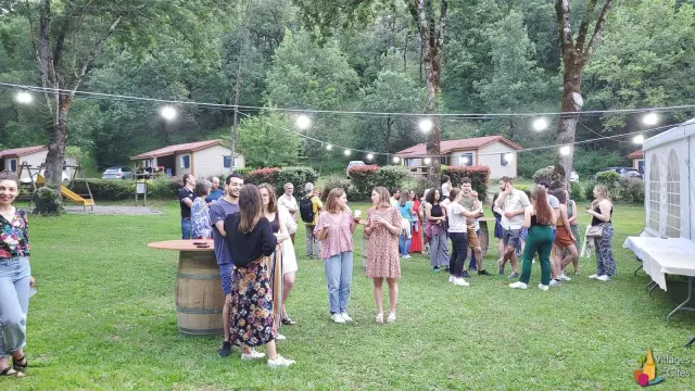 Grand Gites Groupe Rassemblement Familial Cousinade Champetre Aveyron