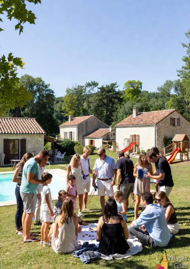 Gite Groupe Dordogne Cousinade 02