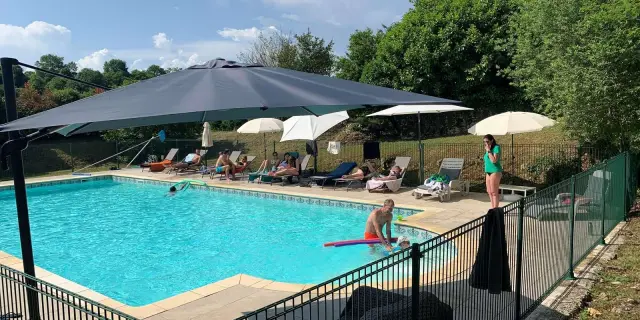 Gite De Groupe Dordogne Village De Gites Avec Piscine La Riviere Esperance