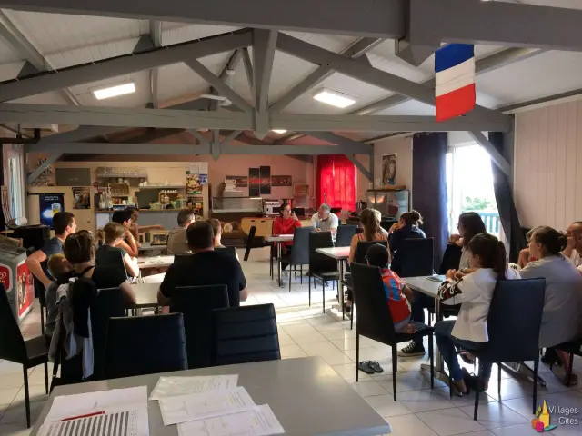 Gite De Groupe En Dordogne Seminaire Reunion Jeunes