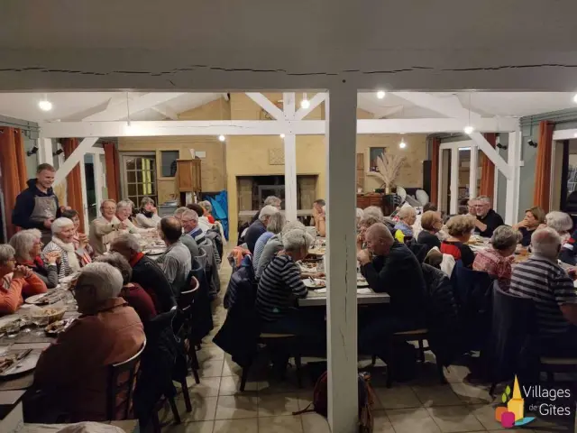 Gite De Groupe En Dordogne Village De Gites Au Creux Des Arbres Pension Complete