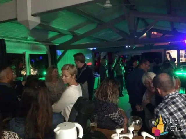 Gite De Groupe En Dordogne Village De Gites Les Ventoulines Anniversaire