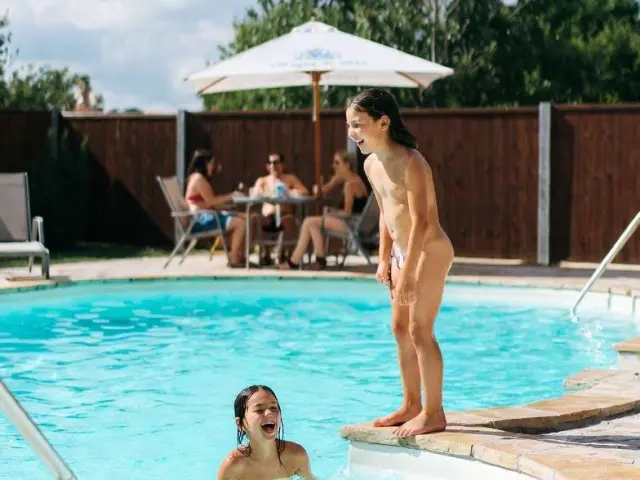 Gite Cheque Vacances Ancv Location Vacances Piscine Villages Gites De France 04