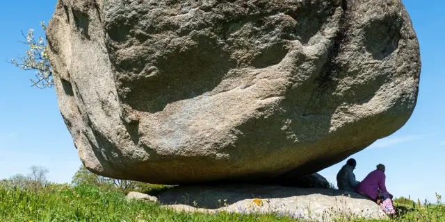 Pays De Loire Anjou Rochers Extraordinaire Pierre Tournisse