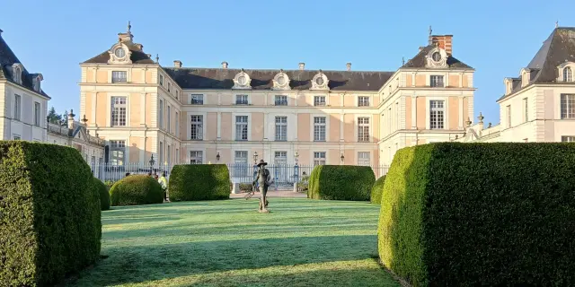 Pays De Loire Maine Et Loire Anjou Maulevrier Chateau Parc Colbert