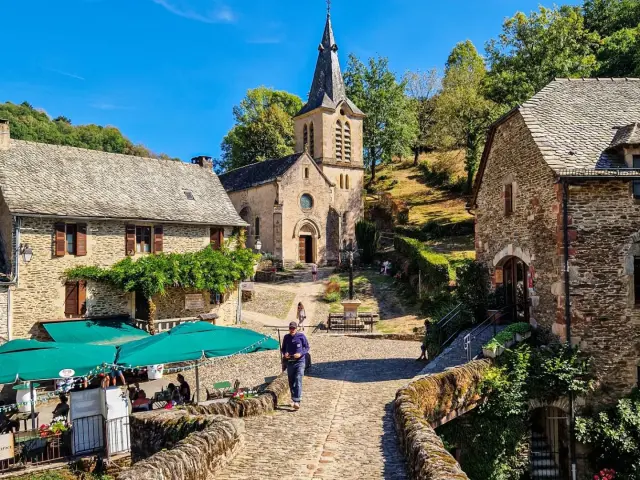 Aveyron Belcastel Village