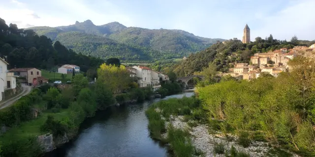 Gite Montpellier Herault Languedoc Village Pittoresque