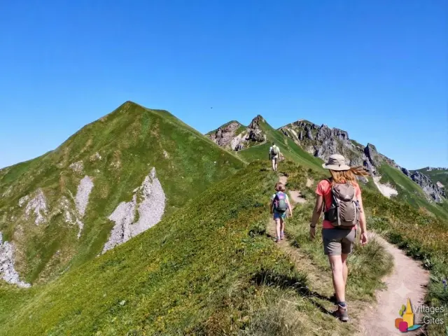 Puy De Dome Gite Vacances Famille Sportive Volcans Dauvergne