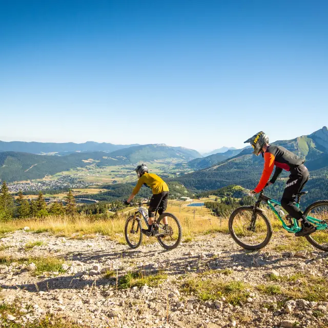 ©focusoutdoor Vtt Dh Droits Finété2025 (1) (1)