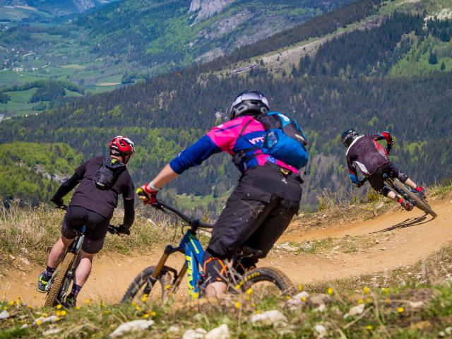 Bike Park Downhill Biking Villard de Lans Corren on en