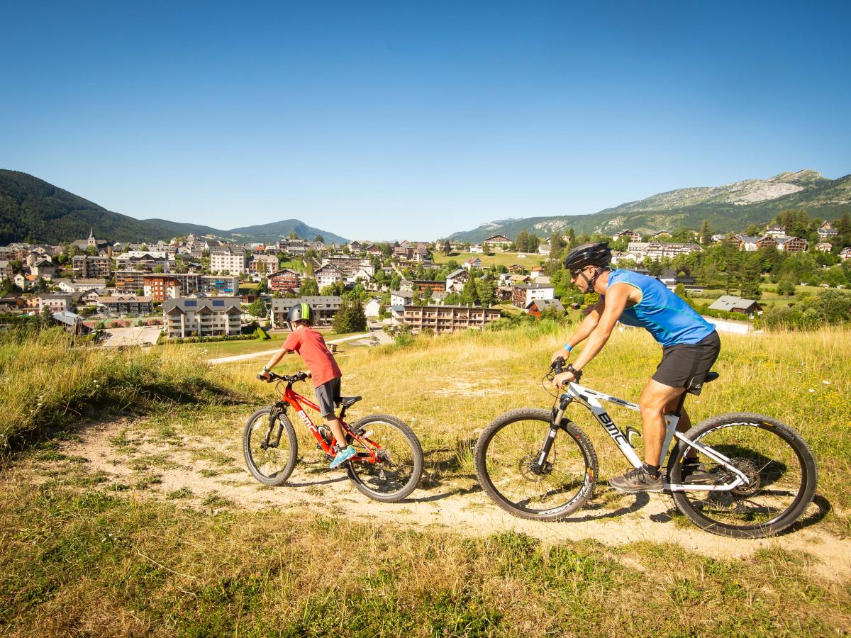 VTT / VTTAE Office de tourisme de Villard de Lans / Corrençon en Vercors