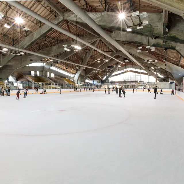 ©raja Bundhoo - Pista di ghiaccio 3