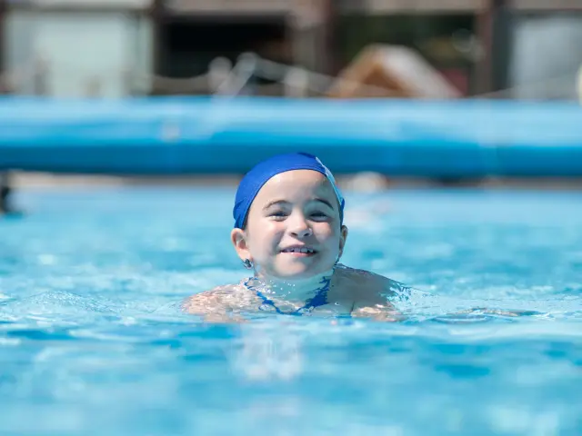 ©raja Bundhoo - Piscina 25