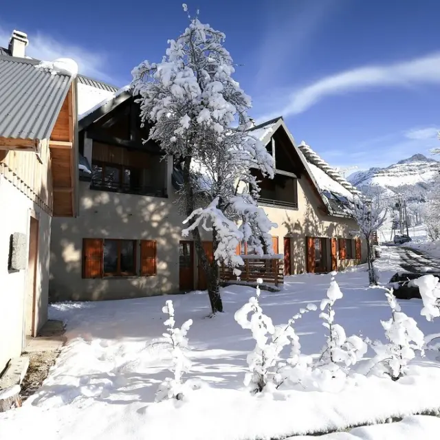 Hotel Le Val Lachard Facciata Sud Inverno