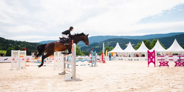 Marion Carcel Jumping 20246