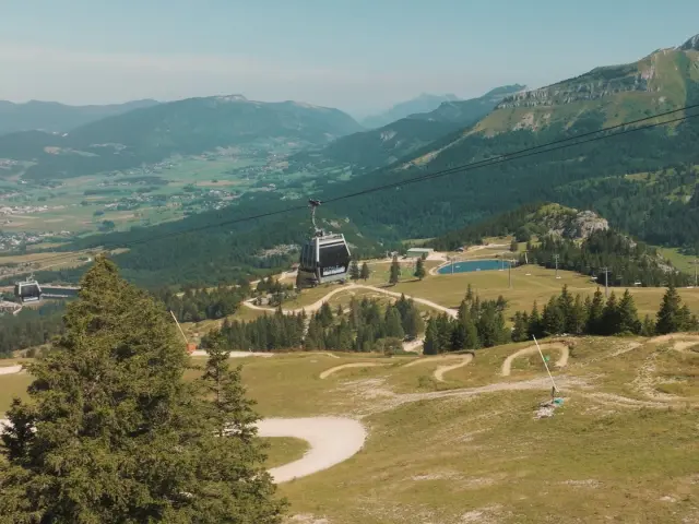 Telecabine Cote 2000