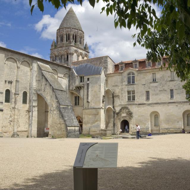 Abbaye-Aux-Dames