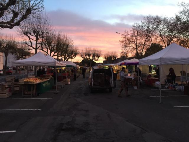 Marché Reverseaux Photo 5