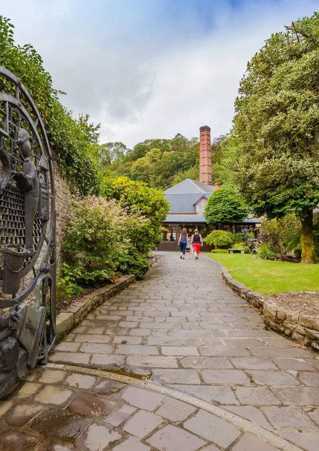 Fonderie De Cloches Entree Anibas Photography