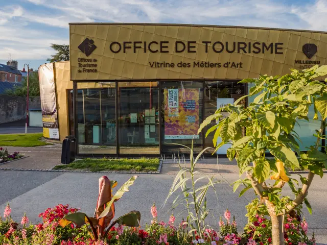 Office De Tourisme 2020 Anibas Photography