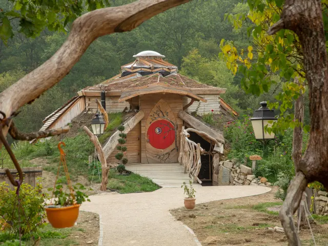 18 Hebergements Insolites Gerard Photo Vittel