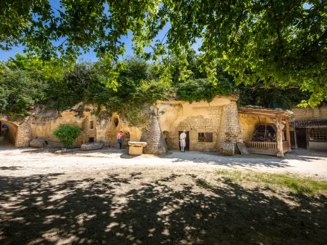 Village troglodytique de Rochemenier