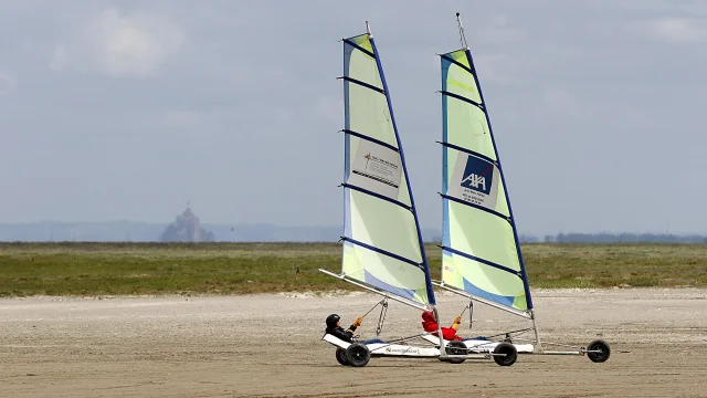 Activité Char à voile à Hirel
