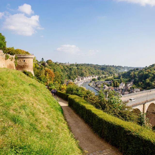 Dcft005292 Dinan Credit Agence Les Conteurs