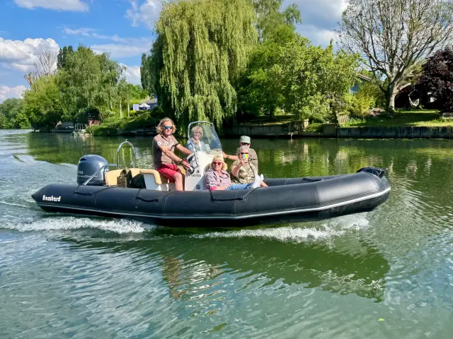 Balade en bateau avec Sein évasion