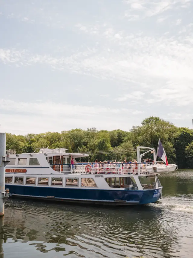 Croisiere Sur La Seine Pres De Paris